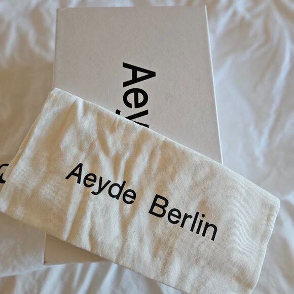 Aeyde Catrina Black pointed toe kitten heel slingbacks Size 37 EU - Picture 9 of 9